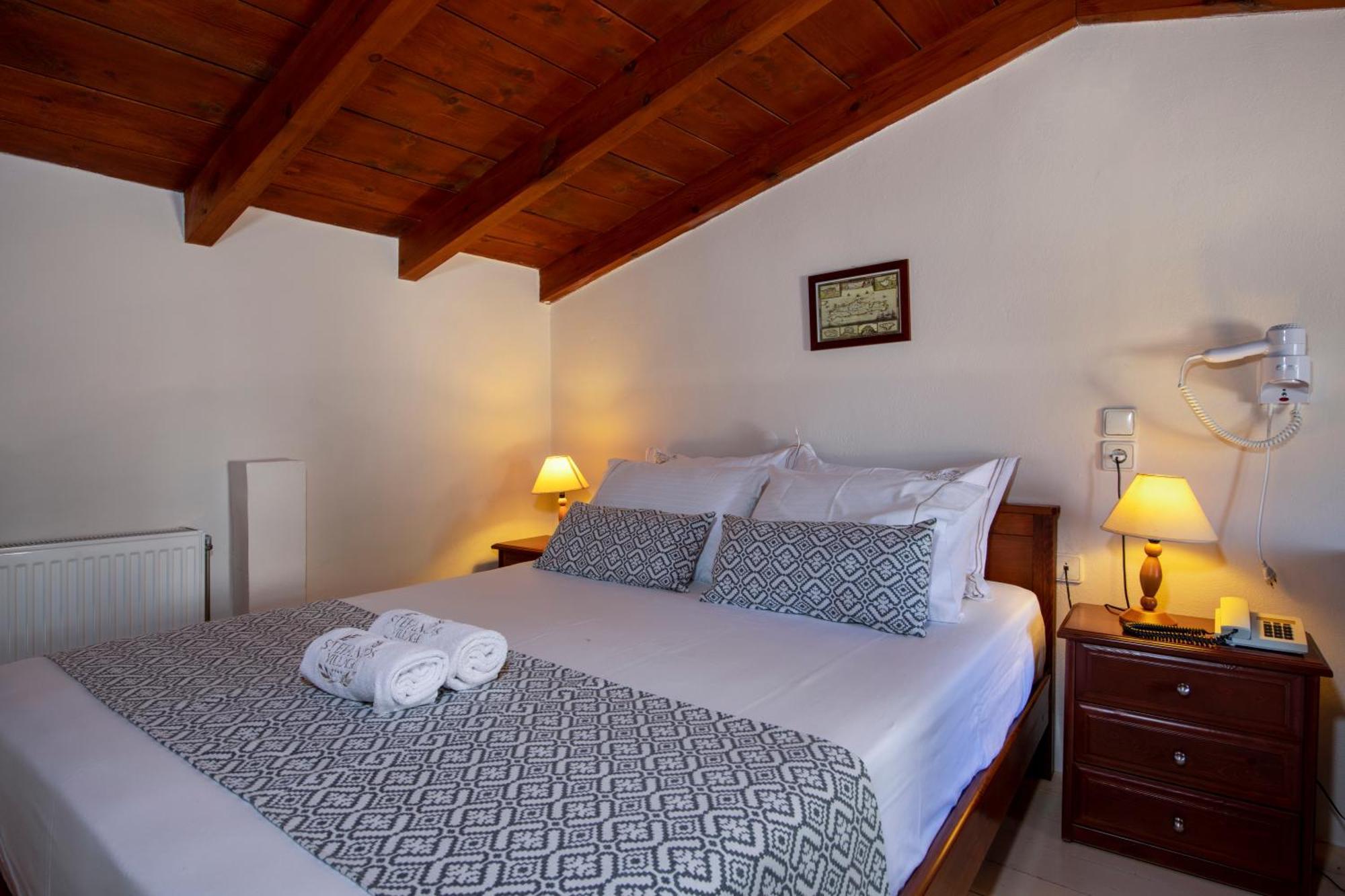 Stefanos Village Hotel Mírthios Exteriér fotografie