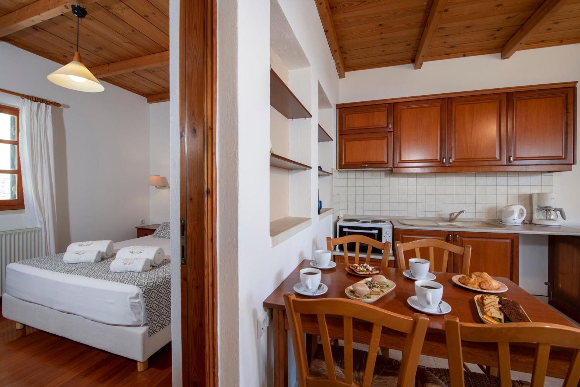 Stefanos Village Hotel Mírthios Exteriér fotografie